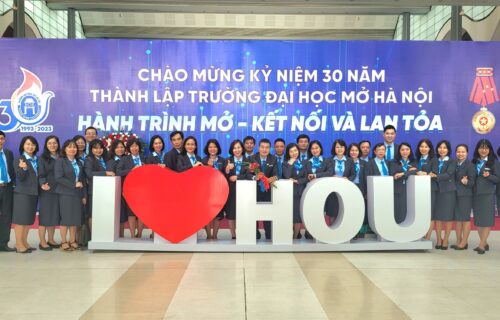 Sôi nổi chuỗi sự kiện chào mừng 30 năm thành lập Trường Đại học Mở Hà Nội
